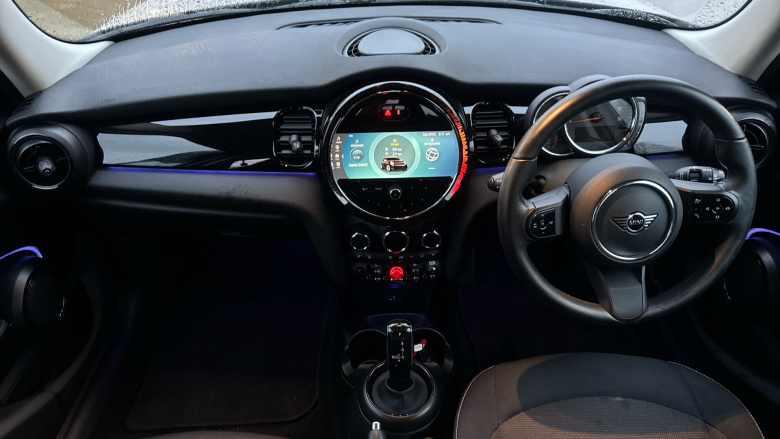 MINI Hatchback 1.5 Cooper Classic Premium 5dr Auto Petrol Hatchback